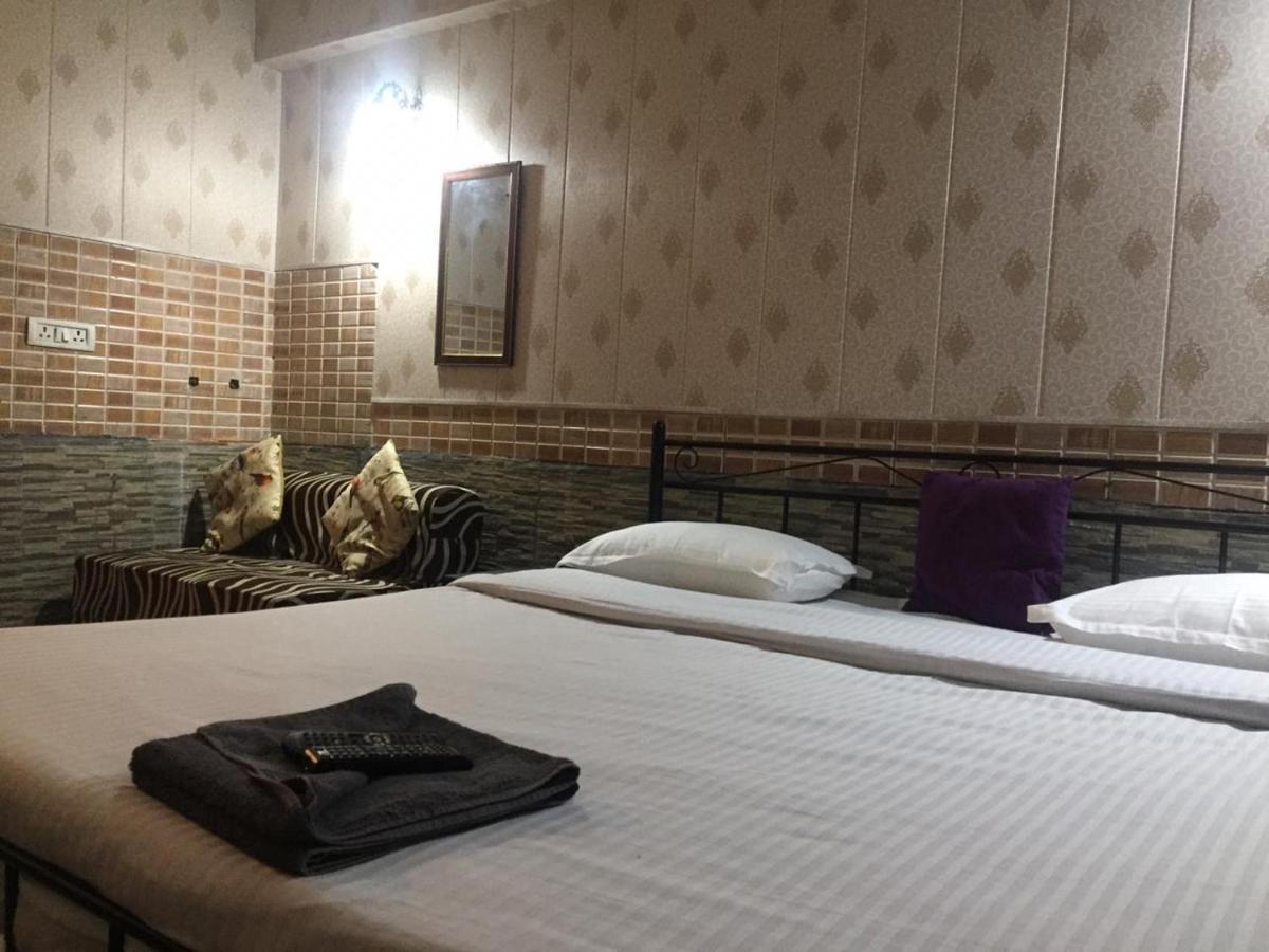 Hotel O Hya'S Homestay Ντεχραντούν Εξωτερικό φωτογραφία