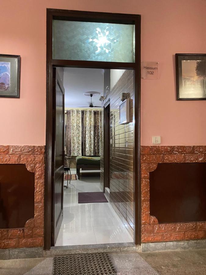 Hotel O Hya'S Homestay Ντεχραντούν Εξωτερικό φωτογραφία