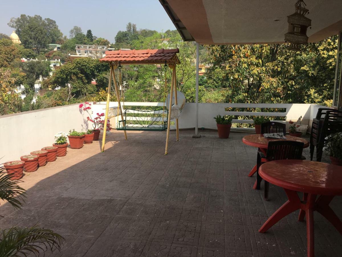 Hotel O Hya'S Homestay Ντεχραντούν Εξωτερικό φωτογραφία