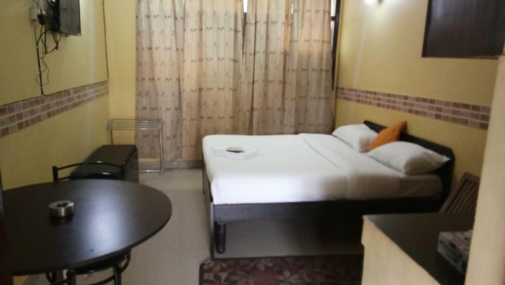 Hotel O Hya'S Homestay Ντεχραντούν Εξωτερικό φωτογραφία